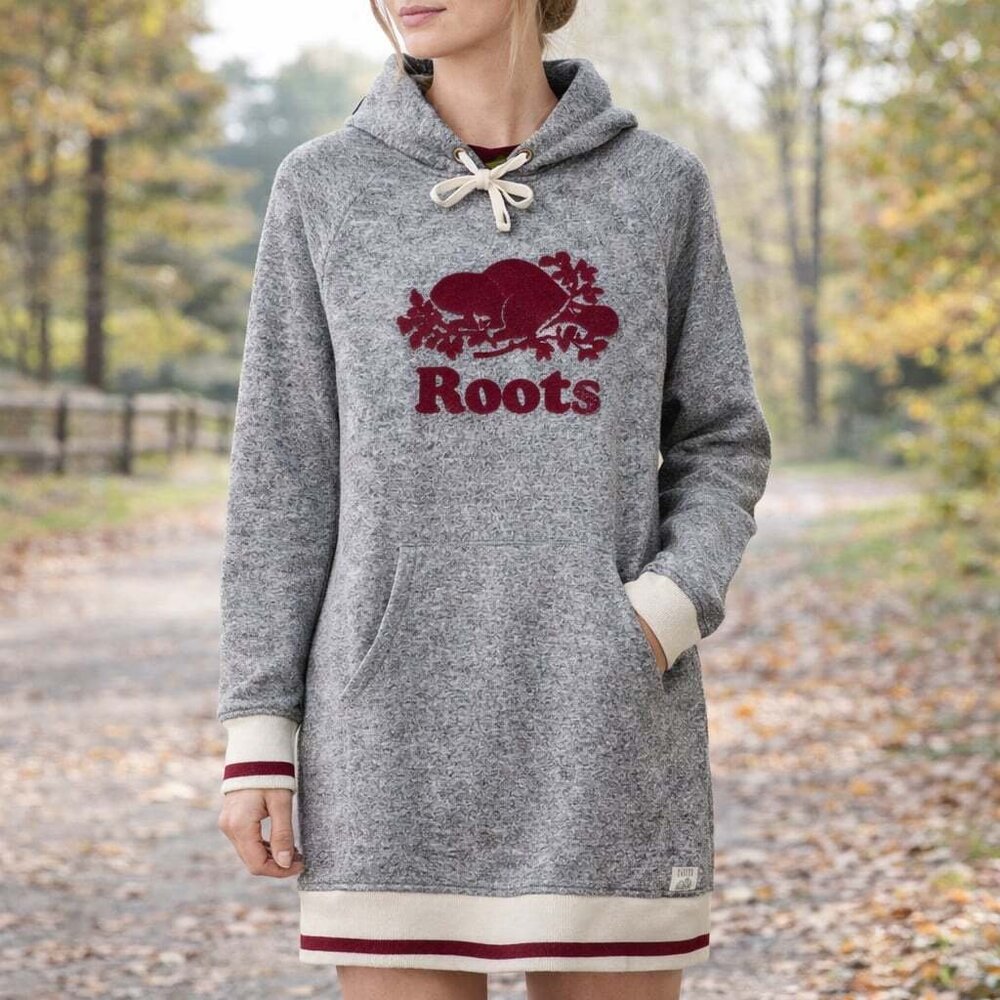 Roots Classic Beaver Logo Long Pullover Hoodie XS Cabincore Canadian Heritage
